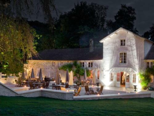 Hotel La Source Bleue