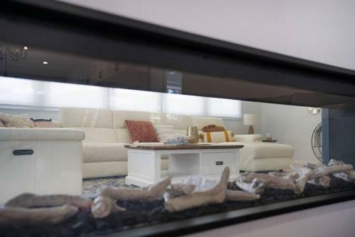 Entire Residential Home - Lake Illawarra Hampton