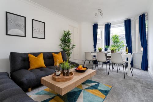Brand New! Torquay Heights Luxury Apartments