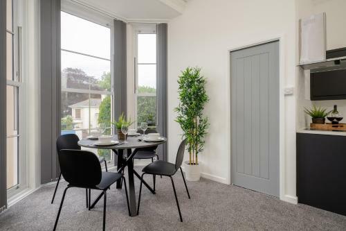 Brand New! Torquay Heights Luxury Apartments