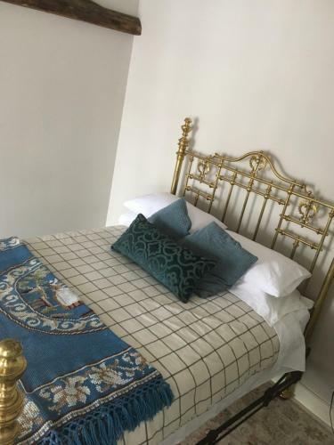 Apartamento The Carriage House Flat - Downtown Paris Canada