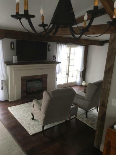Apartamento The Carriage House Flat - Downtown Paris Canada