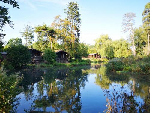 Kingfisher Lodge-huntersmoon -warminster-longleat-bath