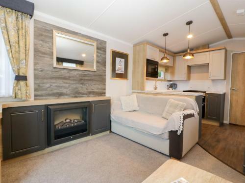 Woodside Retreat