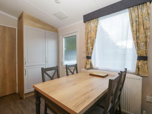 Woodside Retreat