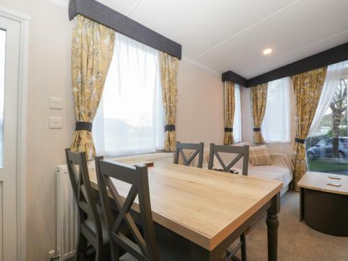 Woodside Retreat