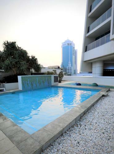 H Luxury Apartment At Surfers Paradise High Floor