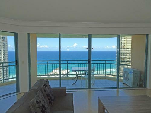 Apartamento Crown Towers