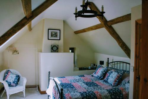 Old Ford Cottage