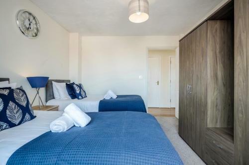 Captivating 3-bed Apartment In Grays