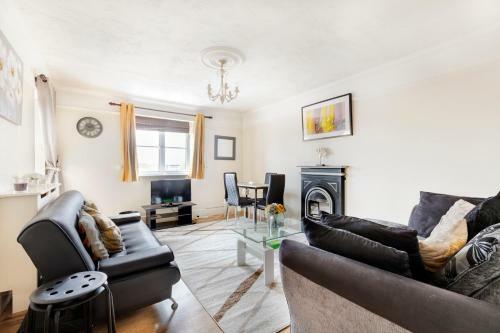 Conen Chafford Apartment