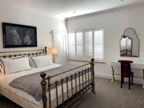 5* Luxury Home With Cinema & Games Room