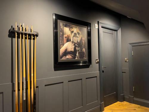 5* Luxury Home With Cinema & Games Room