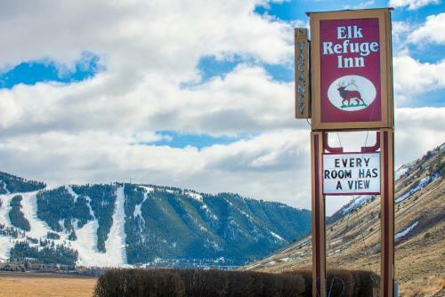 Posada Elk Refuge Inn