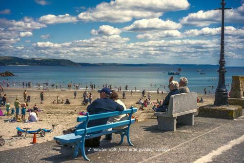 Apartamentos Looe Self Catering