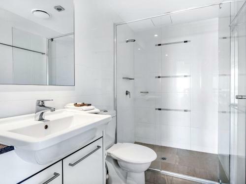 Premium Modern 3 Bed 2 Bath Broadbeach Apartment At Sierra Grand