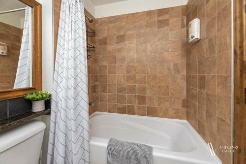 Apartamento The Sable Brightside, Pool, Hot Tub, Top Floor
