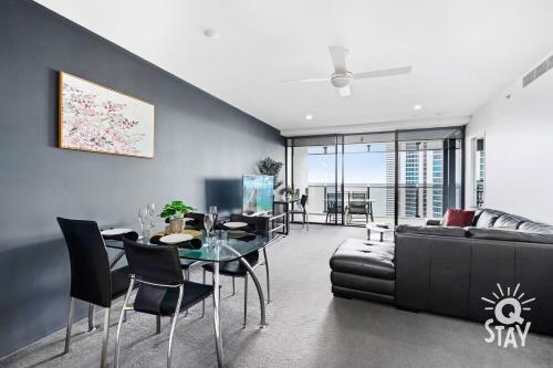 Apartamento Circle On Cavill - 1 Bedroom + Study Spa Ocean View ? Q Stay