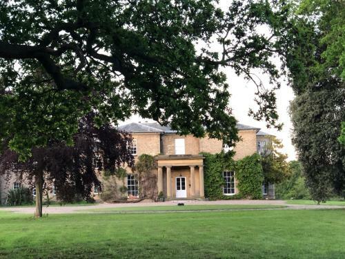 Whitehall Estate Lodges