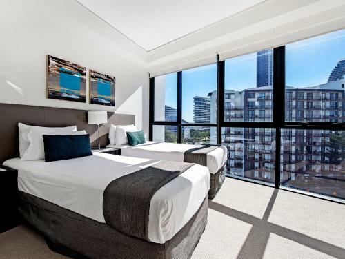 Stunning 2 Bed Ocean Facing Apartment In Sierra Grand