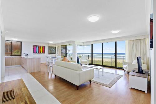 Premiere Apartments
