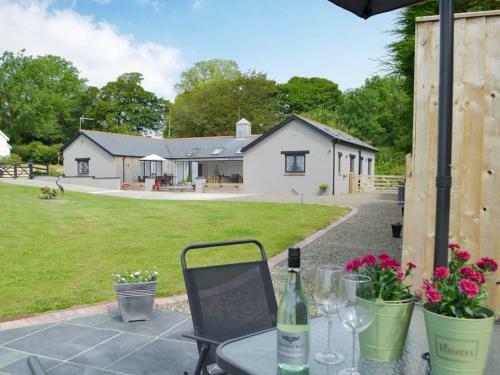 Manor Lodge Stables
