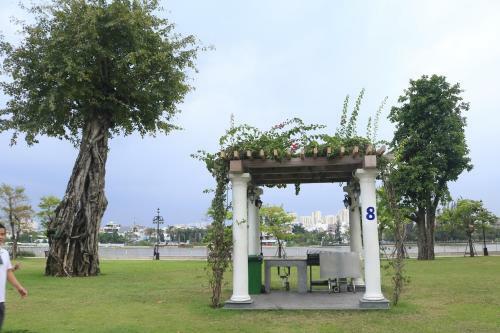 2br 79m2 Apart & Free Pool - Vinhomes Central Park