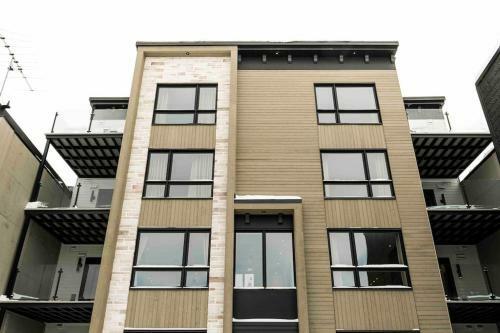 Osez Les Laurentides, Condo Haut Gamme Suites 68