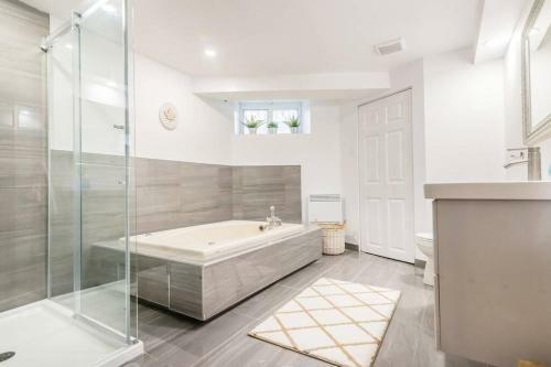 Apartamento Modern Meets Rustic- 2 Bedroom In Old Quebec