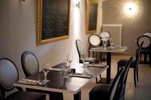 Hotel Logis Le Ch�ne Dor�