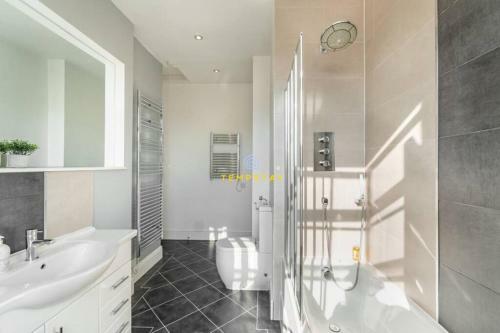 Apartamento The Cobbles - Next To Windsor Castle & Parking