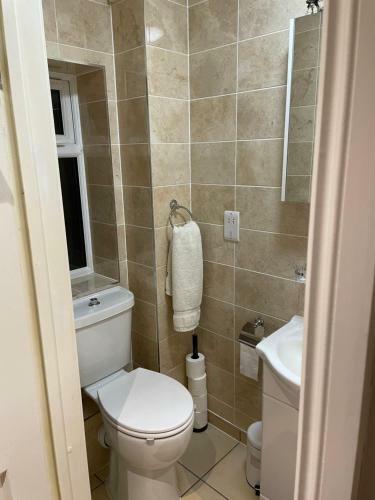 Private Apartment In Windsor