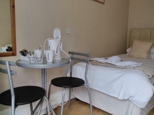 Hostal Windermere Studio Rooms
