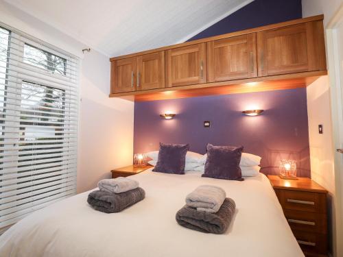 Pine Tree Lodge