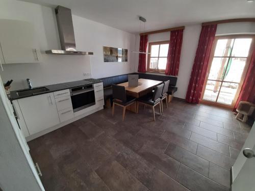 Apartamento Alpin Residenz Panoramabahn Kitzb�hel