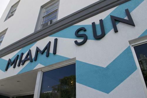 Miami Sun Hotel - Downtown/port Of Miami