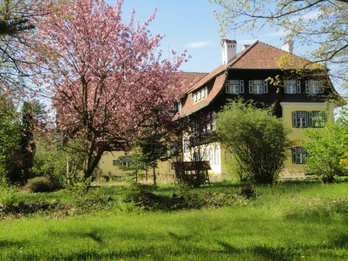 Bed & Breakfast Zeilinger Villa