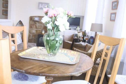 Kikas Cottage