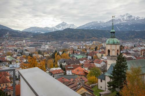 Innsbruck City Mountain View Apartment