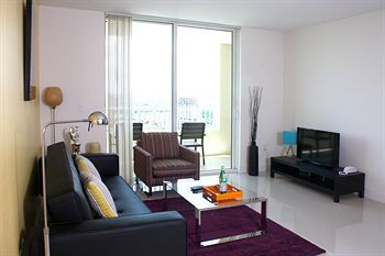 Apartamentos Dharma Home Suites Brickell Miami At One Broadway
