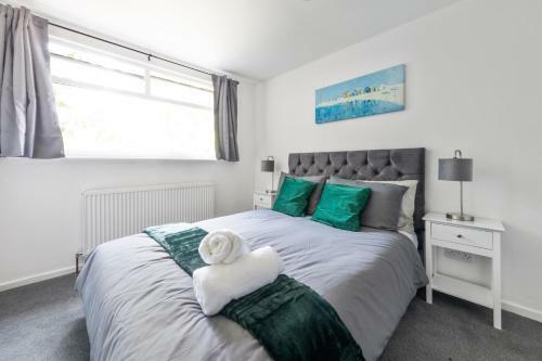 The Spinney - Perfect For Contractors, Large Groups & Families