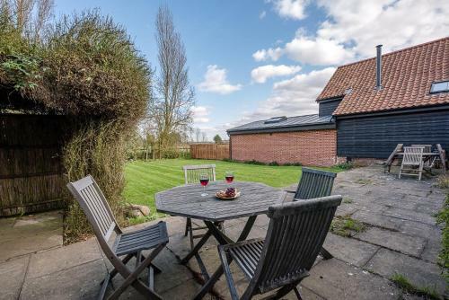 The Hayloft Boundary Farm Air Manage Suffolk