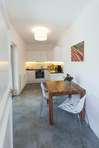 The Kitz Apartments