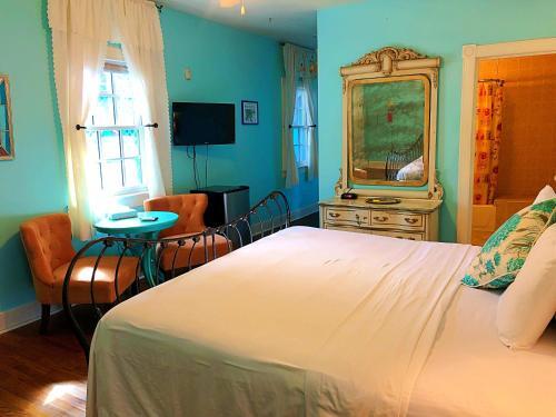 Bed & Breakfast Creole Gardens Guesthouse And Inn