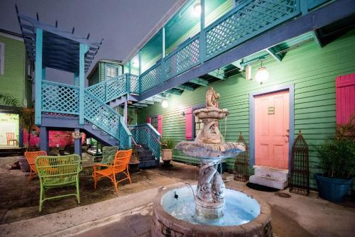 Bed & Breakfast Creole Gardens Guesthouse And Inn