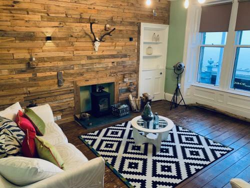 Apartamento Bridge View Apt - Stunning River Tay Views