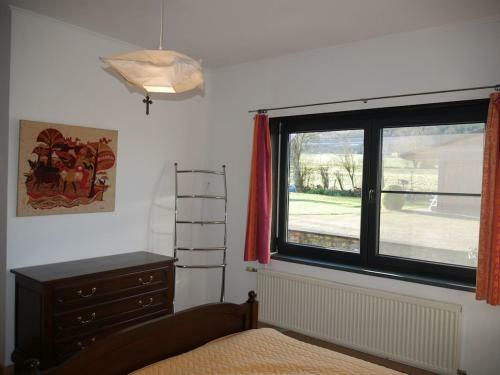Comfortable Holiday Home In Lierneux With Garden