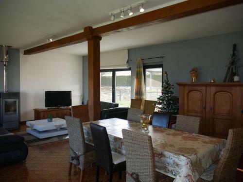 Comfortable Holiday Home In Lierneux With Garden