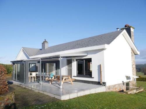 Comfortable Holiday Home In Lierneux With Garden