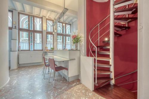 Apartamento Duplex Situ� Au Centre Du C?ur Historique de Li�ge
